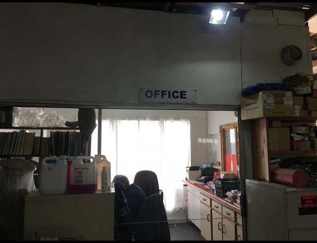 109M² WAREHOUSE FOR SALE IN BRACKENFELL INDUSTRIAL